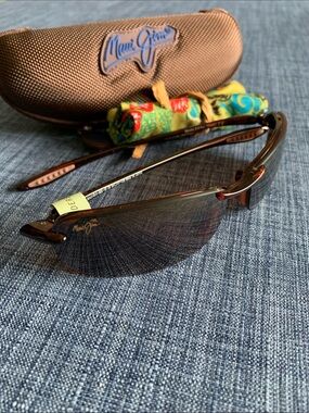 Maui Jim Sport Makaha H-805-10  20  MAUI Readers +2.00 unisex sunglasses